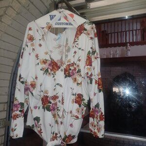 M. Fasis Women's Sweater Button-Up 2X White with Flowers